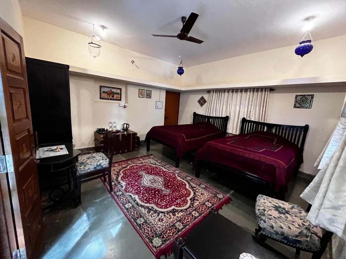 Sharad Baug Homestay Bhuj Eksteriør bilde