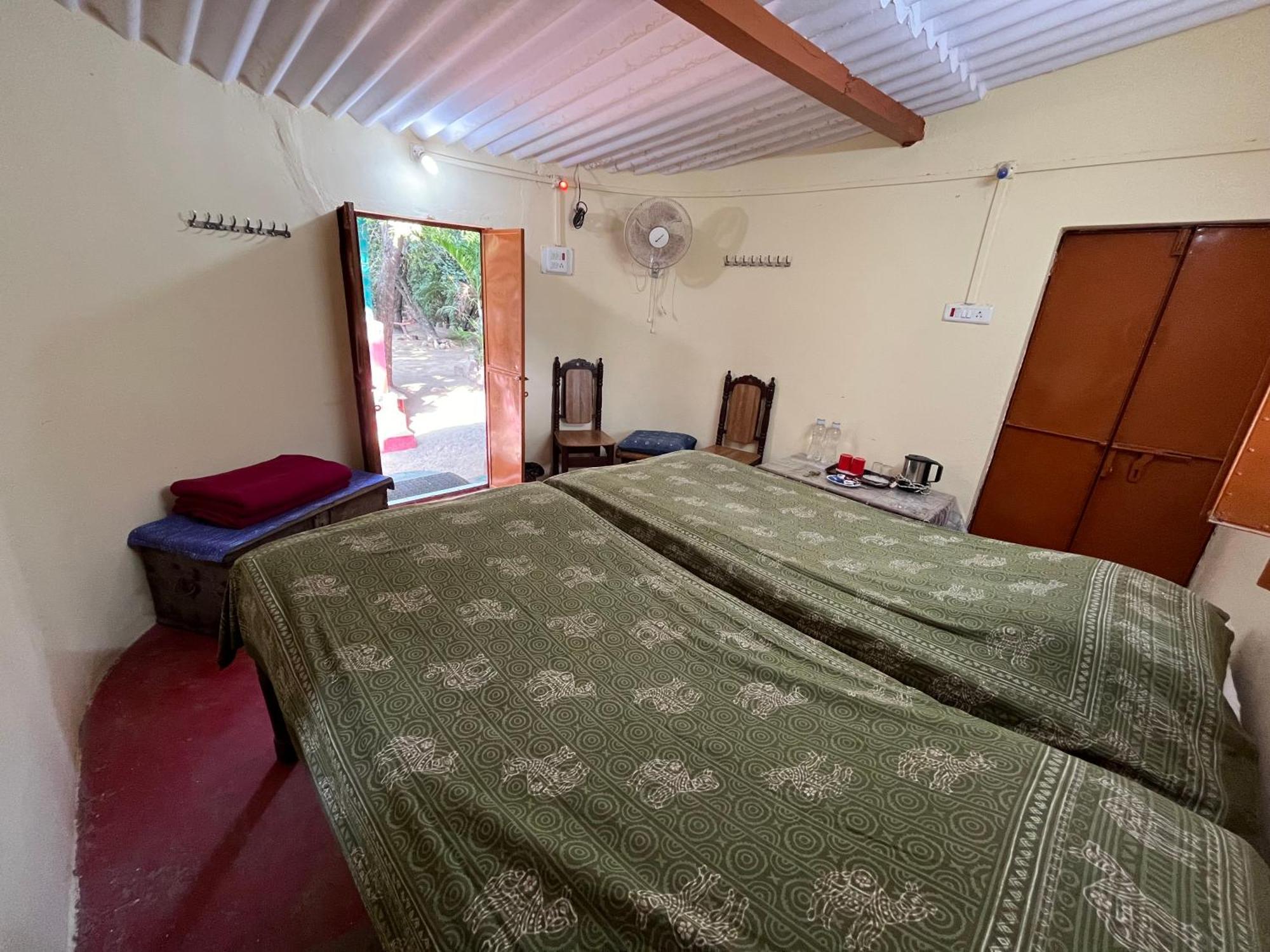 Sharad Baug Homestay Bhuj Eksteriør bilde