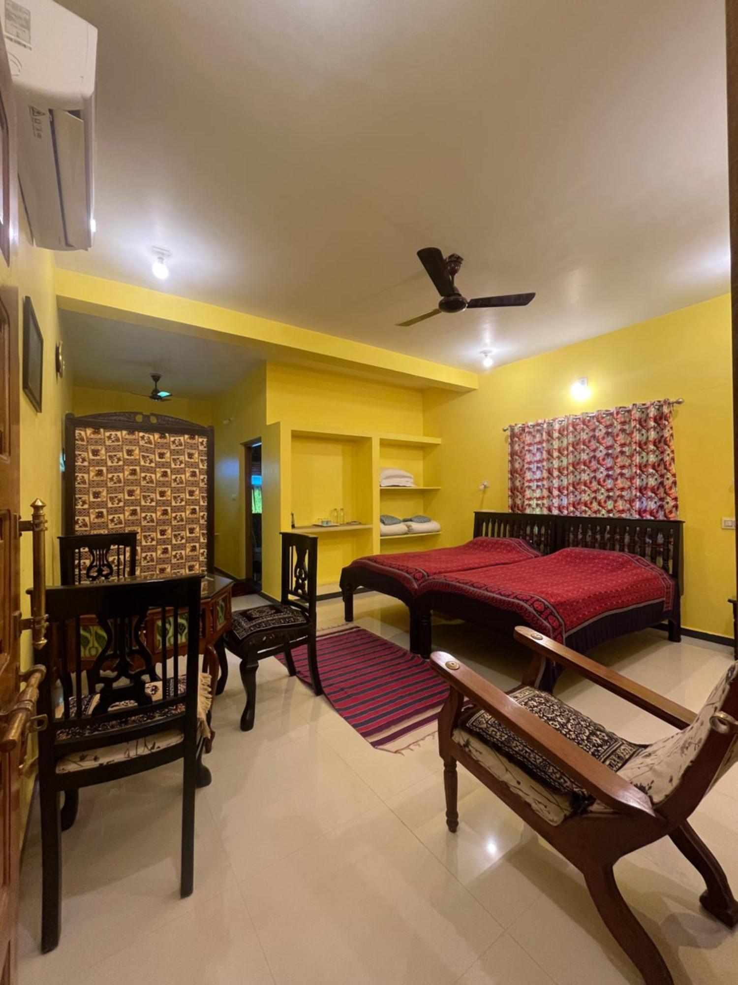 Sharad Baug Homestay Bhuj Eksteriør bilde