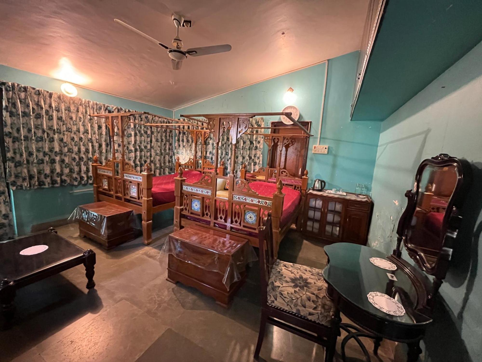 Sharad Baug Homestay Bhuj Eksteriør bilde