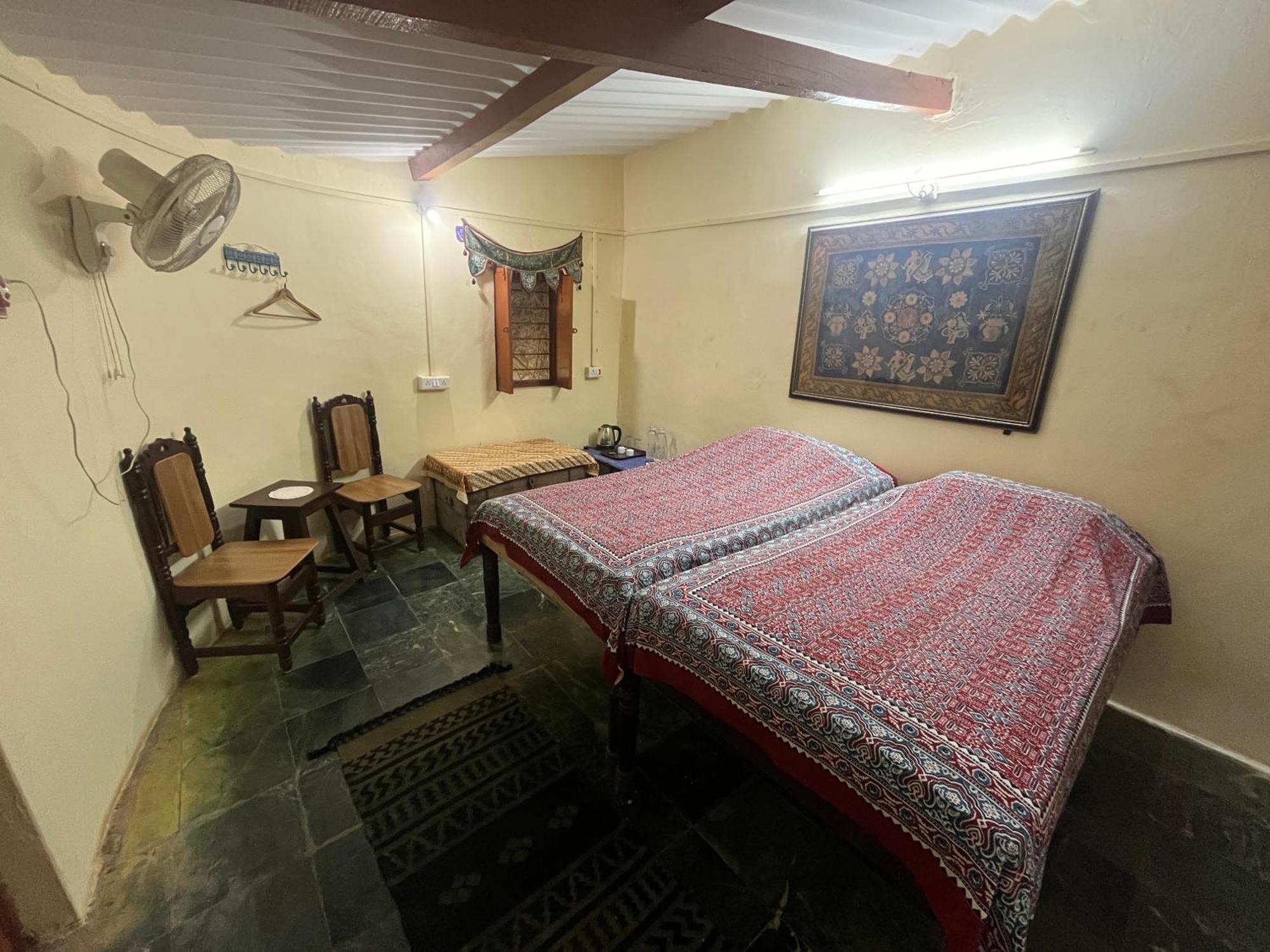 Sharad Baug Homestay Bhuj Eksteriør bilde